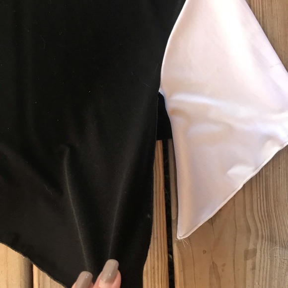 Carrie Allen sleeveless top with front split - Picture 2 of 5